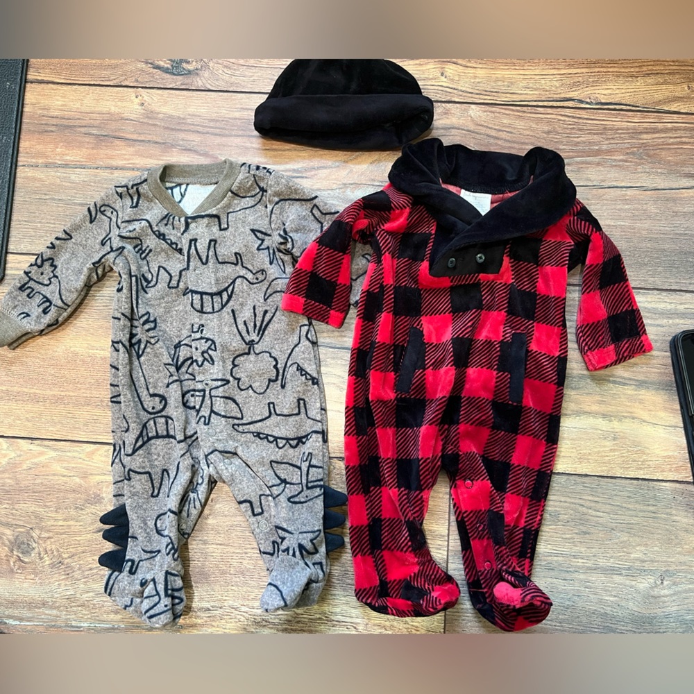 Newborn bundle - one piece outfits
